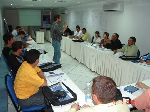 Curso Redução de Perdas e Desperdícios de Água/Eficiência Energética